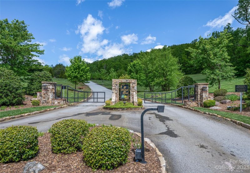 Property image 2 at 99999 Old Forest Drive, Asheville, NC 28803