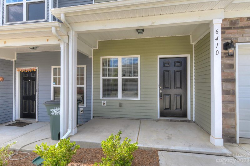 Property image 3 at 6410 Revolutionary Trail, Charlotte, NC 28217