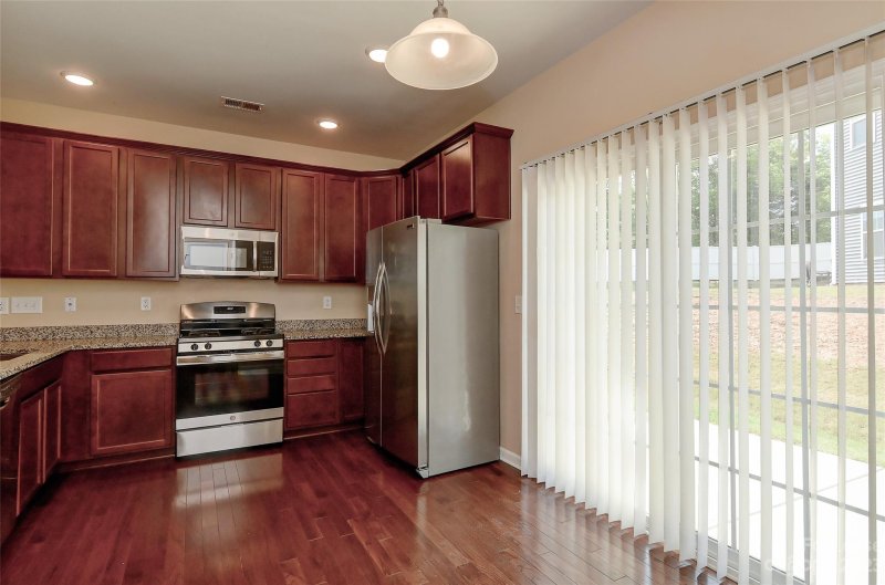 Property image 4 at 6410 Revolutionary Trail, Charlotte, NC 28217