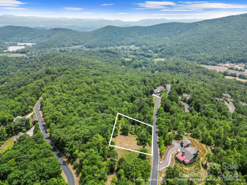 Property image 3 at 113 Stonefly Drive, Horse Shoe, NC 28742