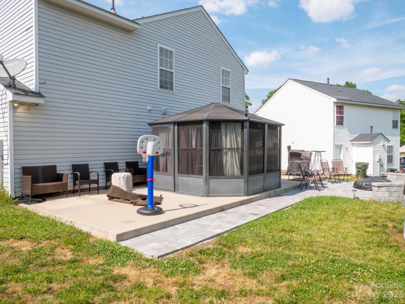 Property image 2 at 1241 Shenandoah Circle, Rock Hill, SC 29730