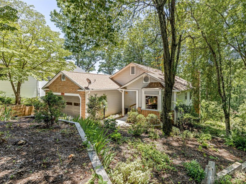 Property image 3 at 89 Canvasback Court, Brevard, NC 28712