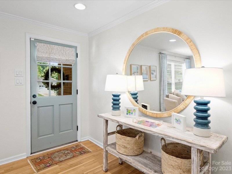 Property image 4 at 1030 Broadmoor Drive, Charlotte, NC 28209