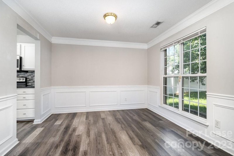 Property image 3 at 6656 Blythedale Drive, Charlotte, NC 28213