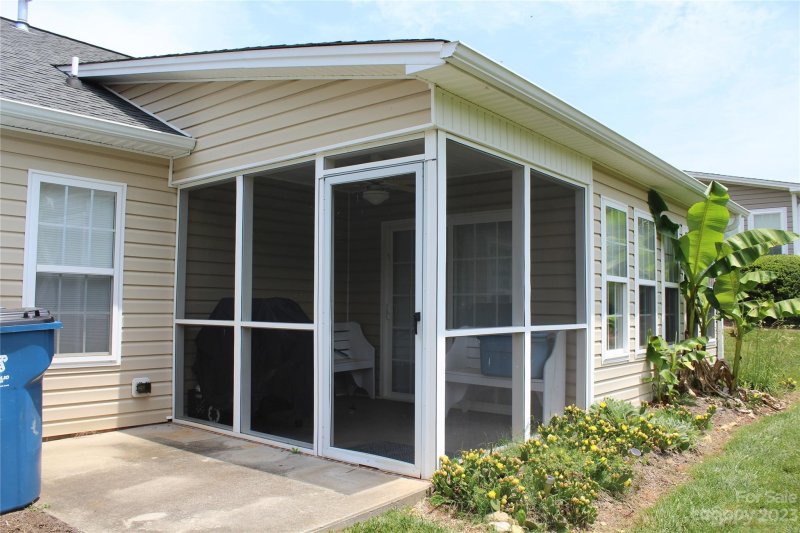 Property image 3 at 121 Morgan Trace Drive, Valdese, NC 28690