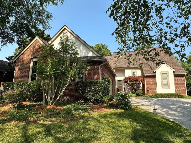 Property image 2 at 5126 Hunt Stand Lane, Charlotte, NC 28226