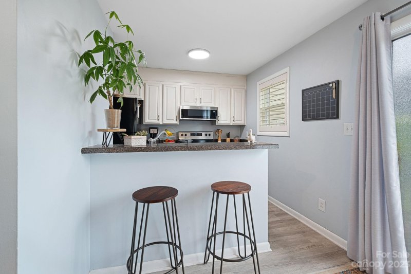 Property image 4 at 993 Surry Lane, Gastonia, NC 28054