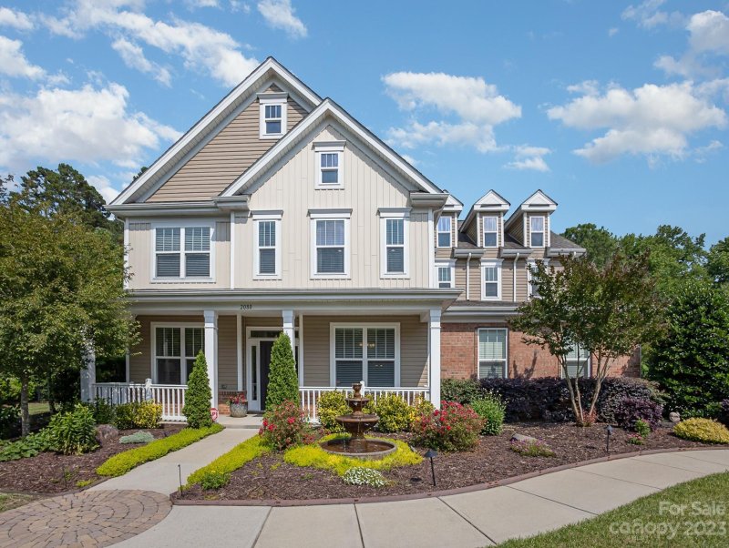 2080 Wellington Chase Drive