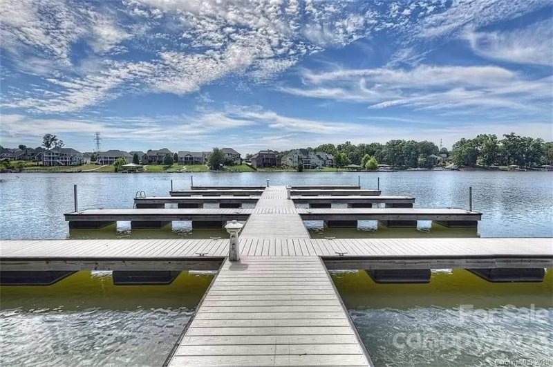 Property image 2 at 107 Dellbrook Street, Mooresville, NC 28117