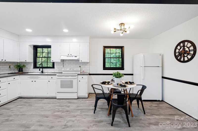 Property image 5 at 442 Westham Ridge Road, Charlotte, NC 28217