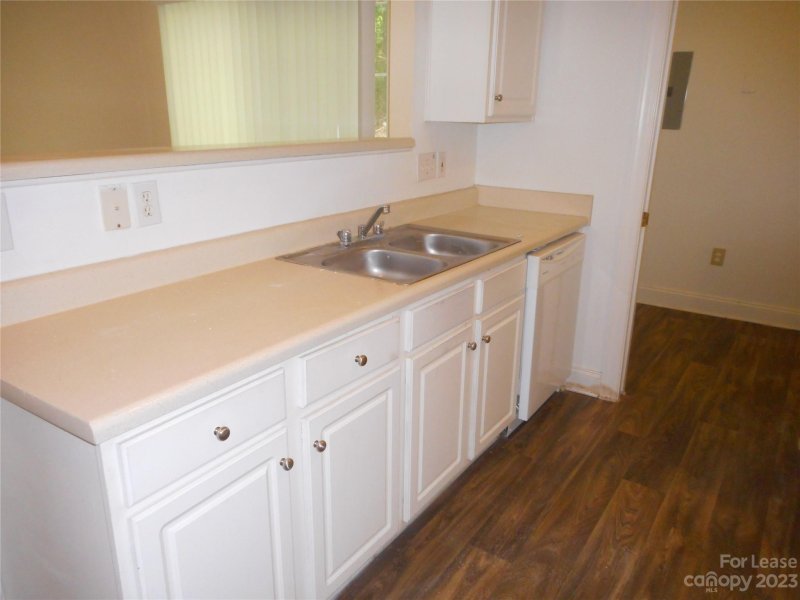 Property image 4 at 2464 Ryerson Court, Charlotte, NC 28213