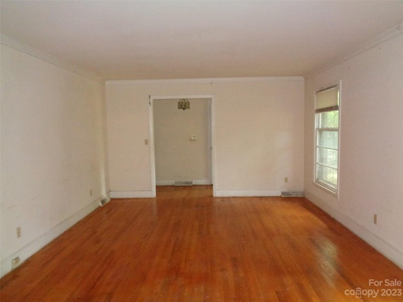 Property image 2 at 3526 Campbell Drive, Charlotte, NC 28205