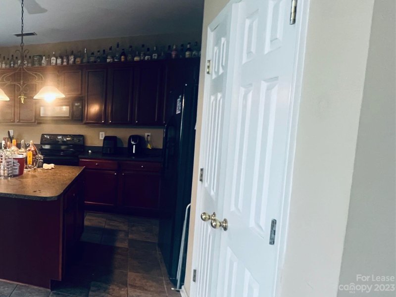 Property image 5 at 9820 Jeanette Circle, Charlotte, NC 28213