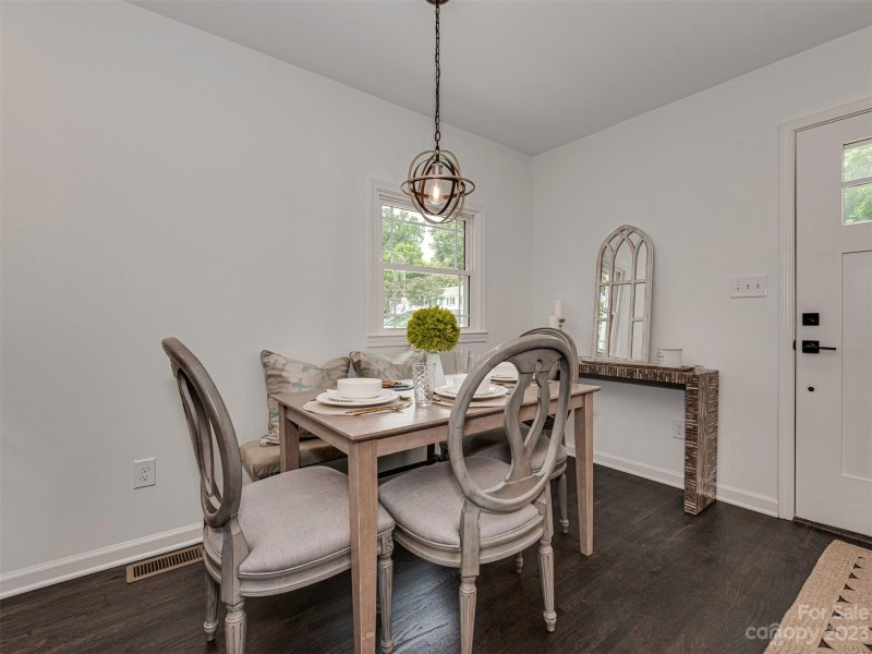 Property image 4 at 3413 Airlie Street, Charlotte, NC 28205