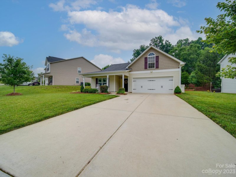 Property image 2 at 108 Boysenberry Drive, China Grove, NC 28023