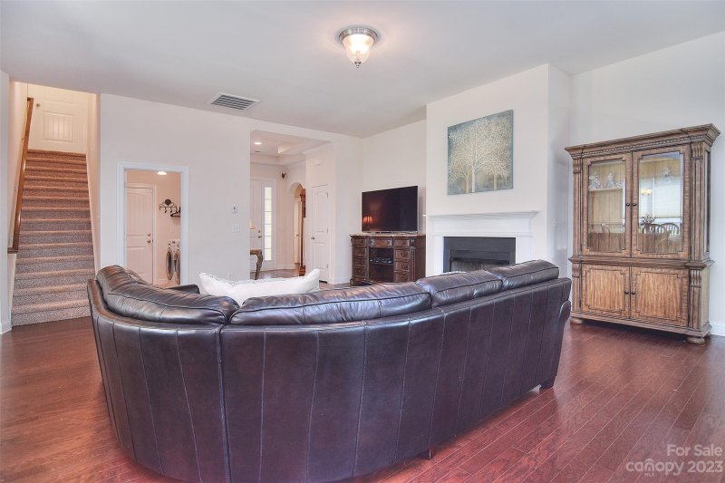 Property image 5 at 8536 Olde Stonegate Lane, Mint Hill, NC 28227