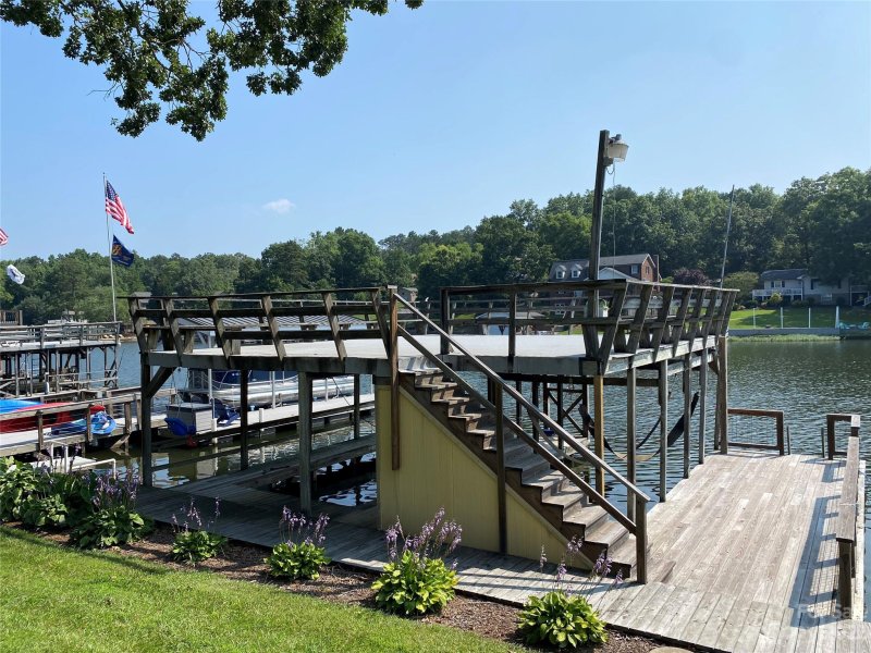 Property image 3 at 3546 Pinehaven Drive, New London, NC 28127