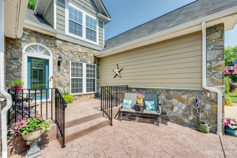Property image 2 at 1184 Bontrager Trail, Fort Mill, SC 29715