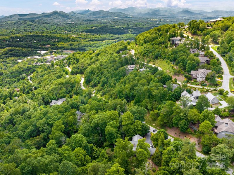 Property image 5 of 209 Senator Reynolds Road in Reynolds Mountain, Asheville, NC 28804