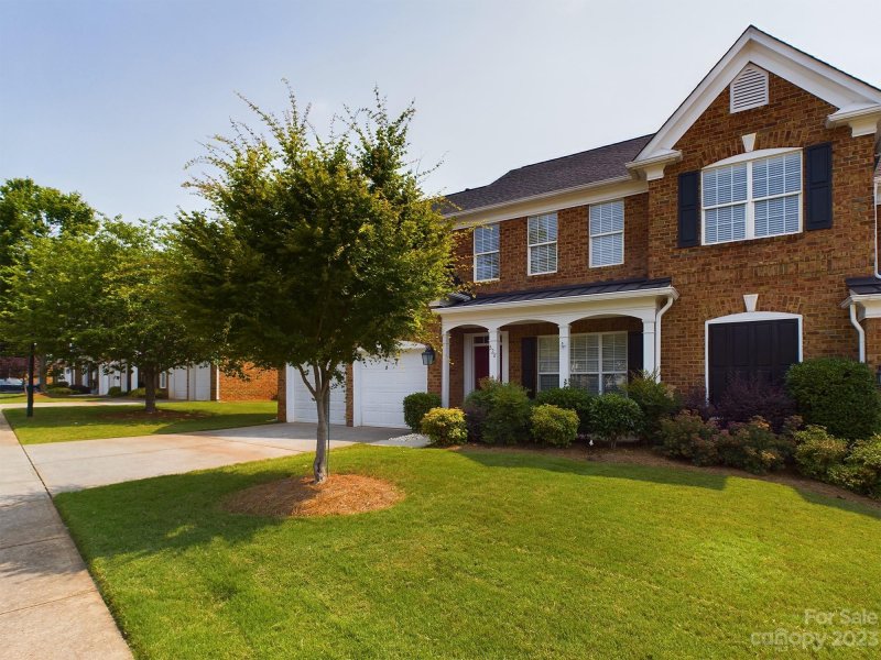 Property image 2 at 328 Falesco Lane, Matthews, NC 28105