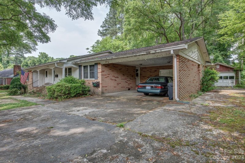 Property image 3 at 1117 Edgewood Circle, Gastonia, NC 28052