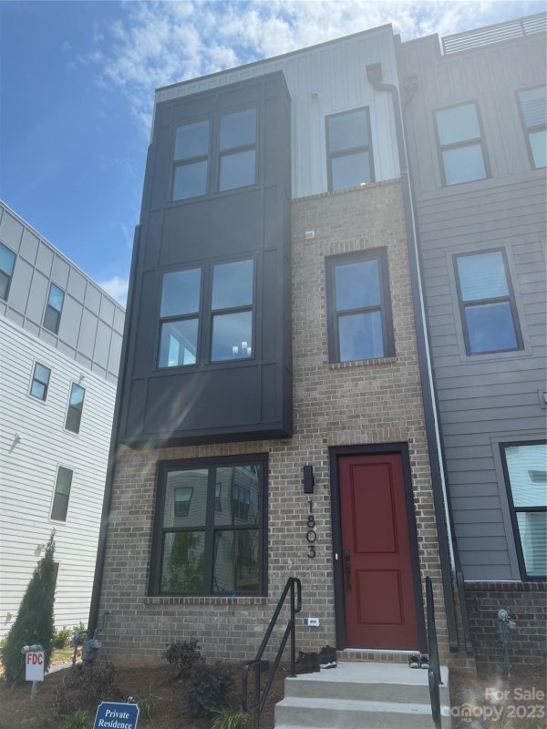 1803 Dunavant Street