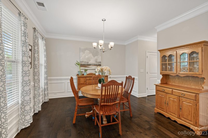 Property image 4 at 3961 Lake Breeze Drive, Sherrills Ford, NC 28673