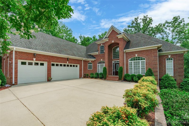 Property image 2 at 4263 Rambling Rose Lane, Rock Hill, SC 29732