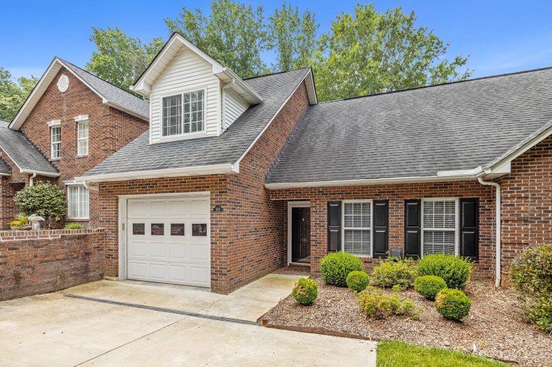 Property image 2 at 168 Columns Circle, Shelby, NC 28150