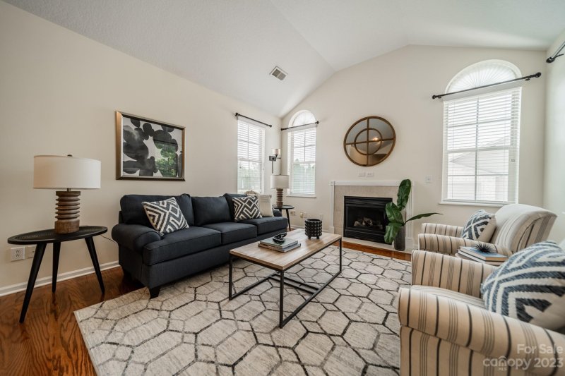 Property image 4 at 2407 Coltsview Lane, Matthews, NC 28105