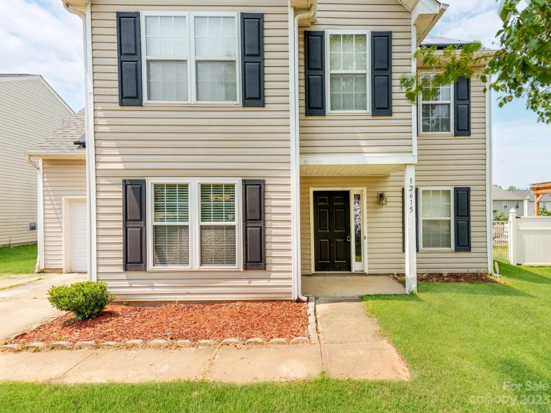 Property image 3 at 12615 Deaton Hill Drive, Charlotte, NC 28269