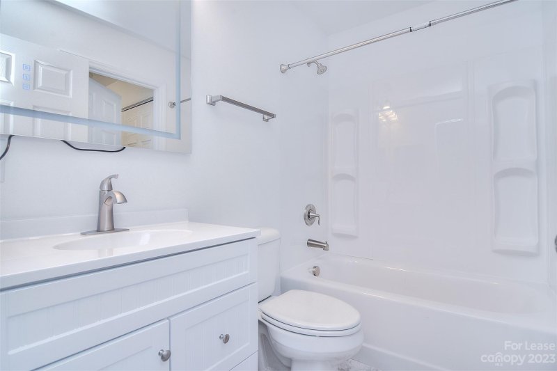 Property image 5 at 660 Lex Drive, Charlotte, NC 28262