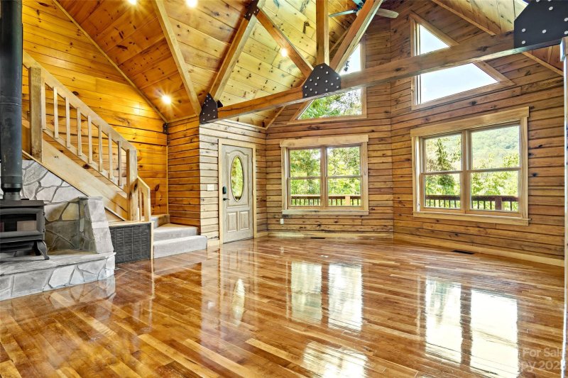 Property image 3 at 108 Crossings Drive, Marion, NC 28752