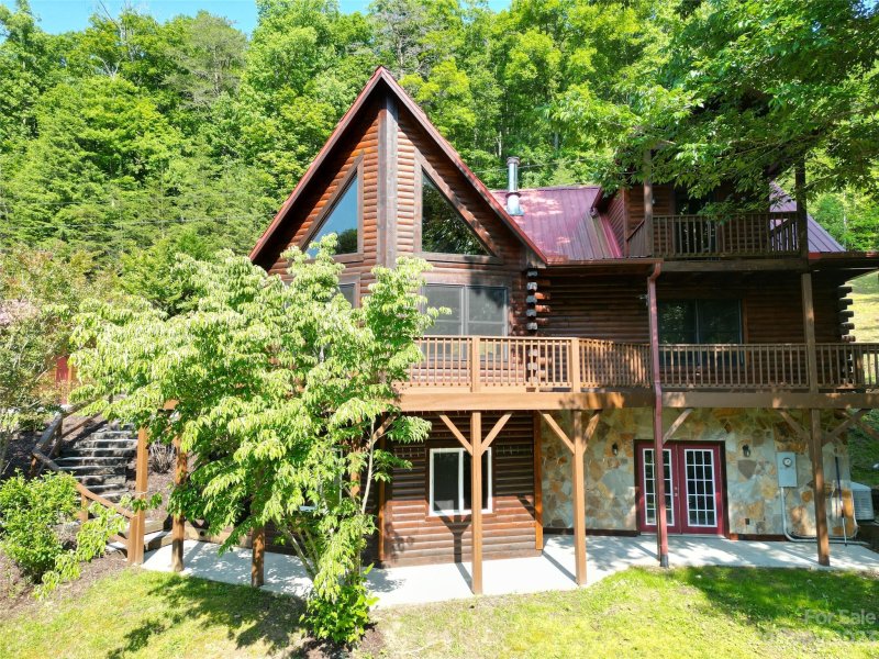 Property image 5 at 108 Crossings Drive, Marion, NC 28752