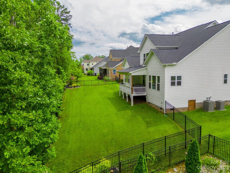 Property image 3 at 121 Trelawn Street, Fort Mill, SC 29715