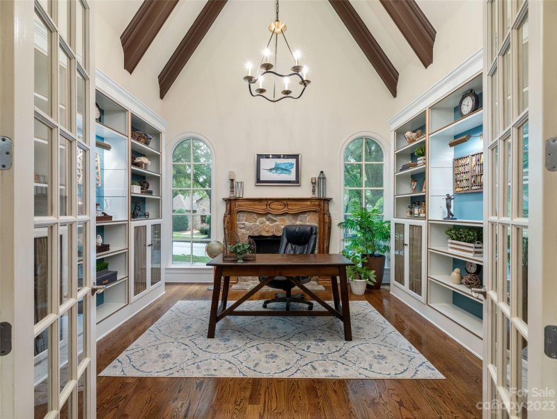 Property image 4 at 7821 Pemswood Street, Charlotte, NC 28277