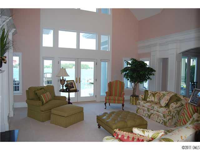 Property image 4 at 3454 Governors Island Drive, Denver, NC 28037