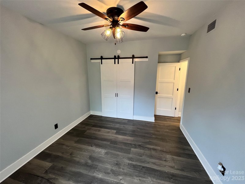 Property image 5 at 224 N Poplar Street, Charlotte, NC 28202