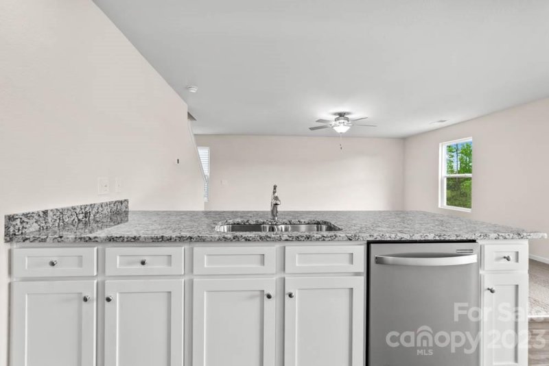 Property image 5 at 595 Lamorak Place, Richburg, SC 29729