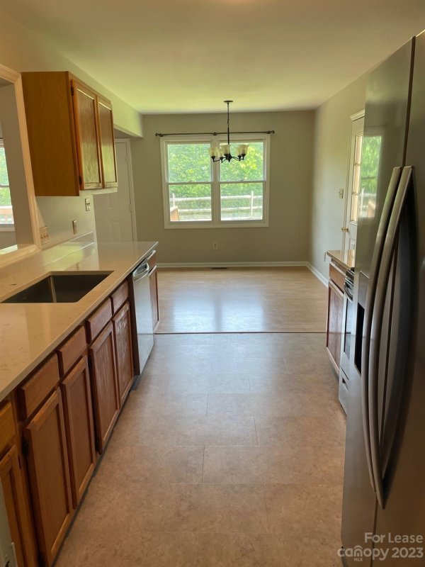 Property image 2 at 661 Emerson Drive, Mooresville, NC 28115