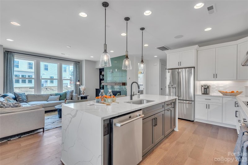 Property image 5 at 6027 Corbin Woods Court, Charlotte, NC 28226