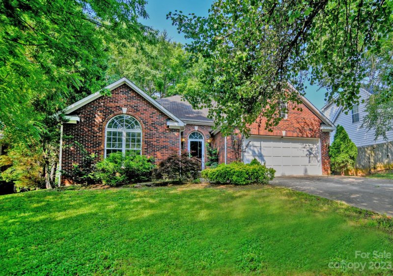 6911 Culloden More Court