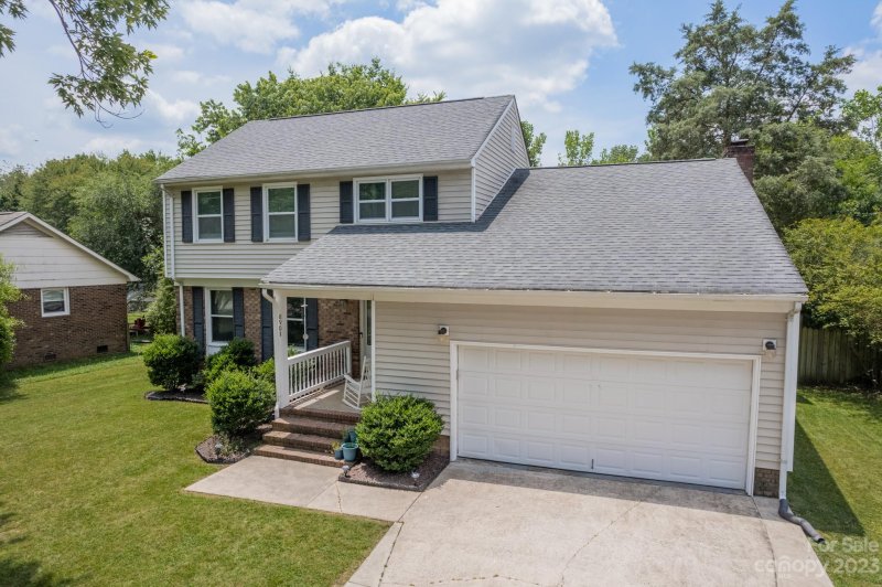 Property image 2 at 8901 Nightingale Lane, Charlotte, NC 28226