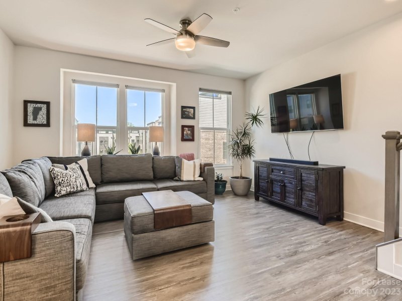 Property image 3 at 124 Music Hall Way, Charlotte, NC 28203