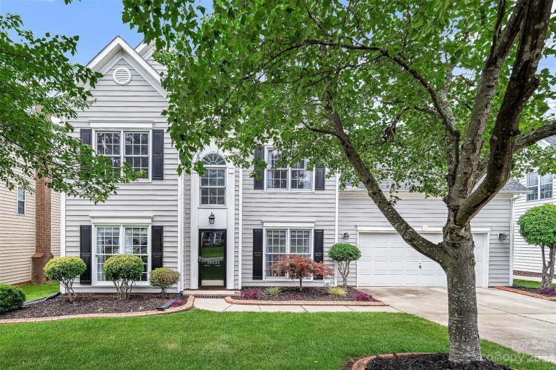 10521 Hellebore Road