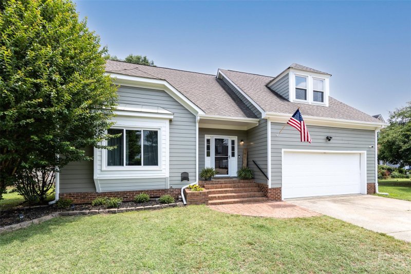 14124 Whistling Duck Court
