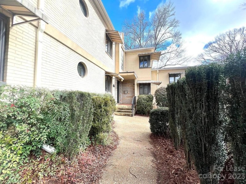 Property image 2 at 2441 Vail Avenue, Charlotte, NC 28207