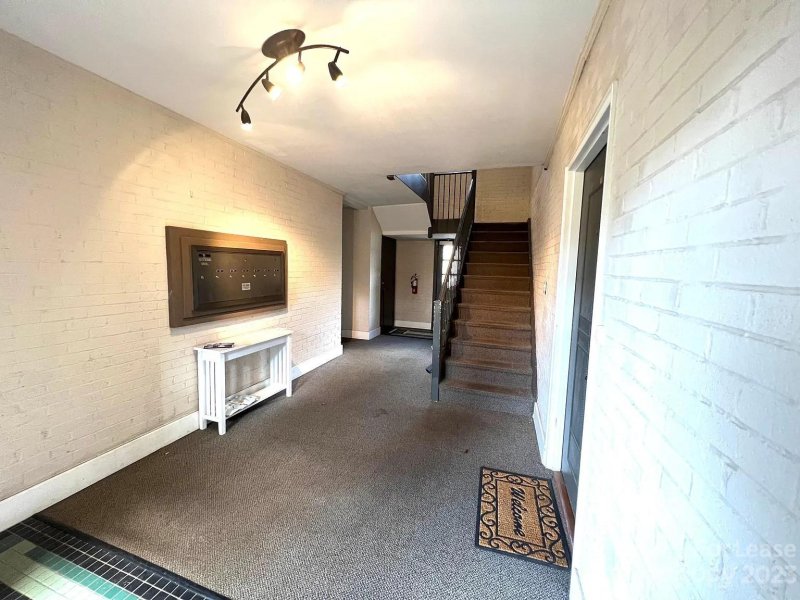 Property image 4 at 2441 Vail Avenue, Charlotte, NC 28207