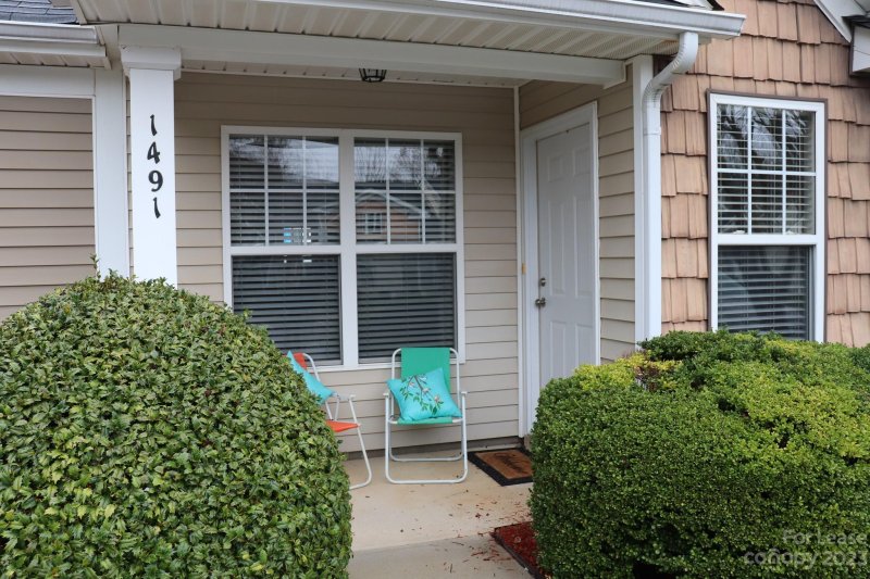 Property image 2 at 1491 Harpers Inlet Drive, Clover, SC 29710