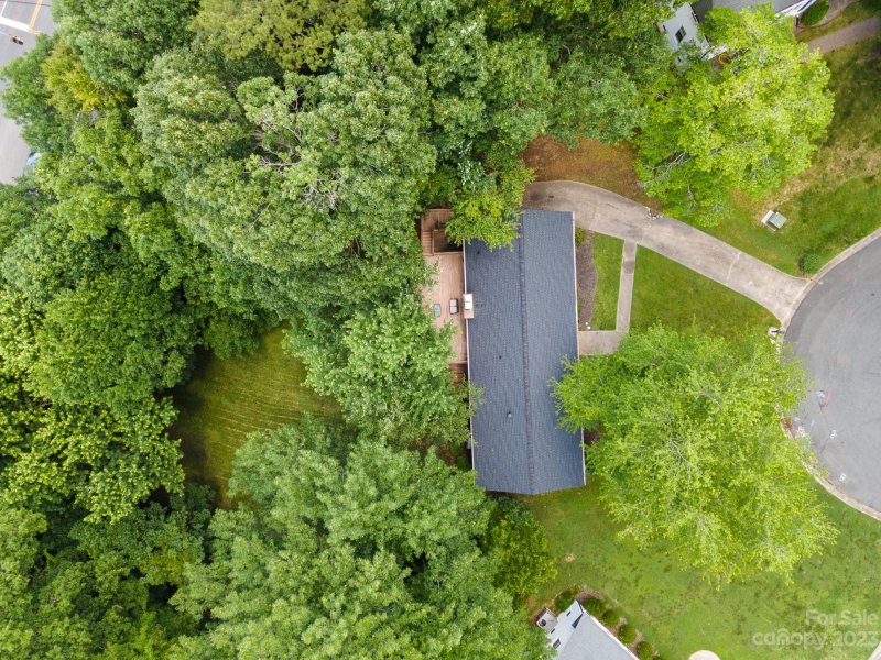 Property image 5 at 100 Chadmore Drive, Charlotte, NC 28270